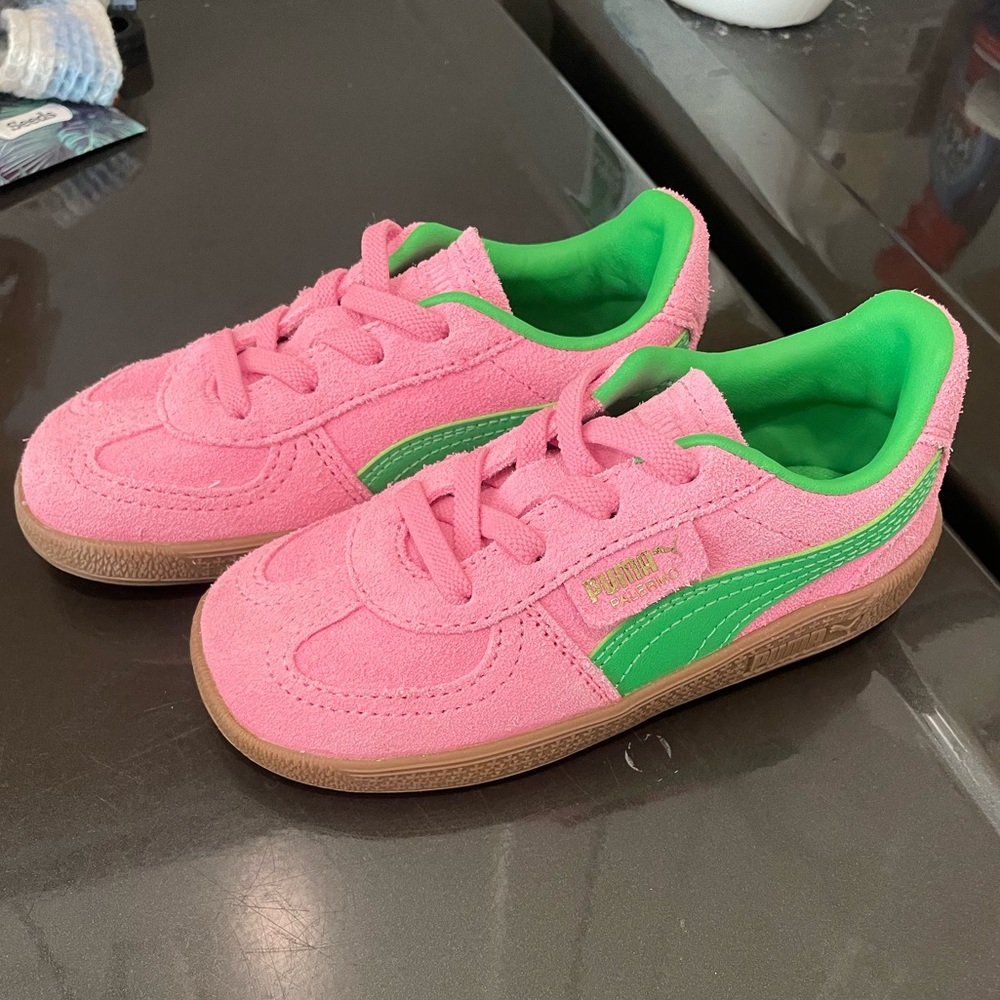 Puma Palermo sneakers. Size 9 kids. Brand new! Never worn!!